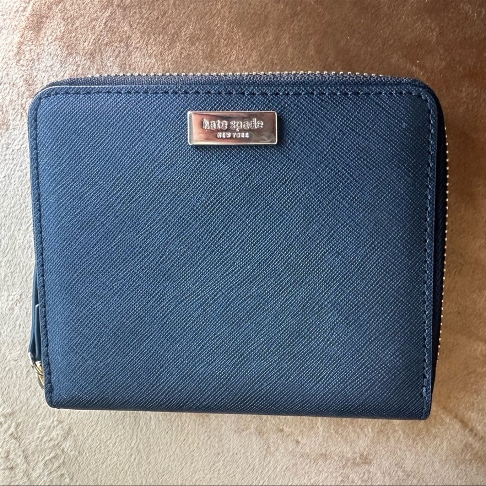 Kate Spade New York Darci Laurel Way Bifold Wallet